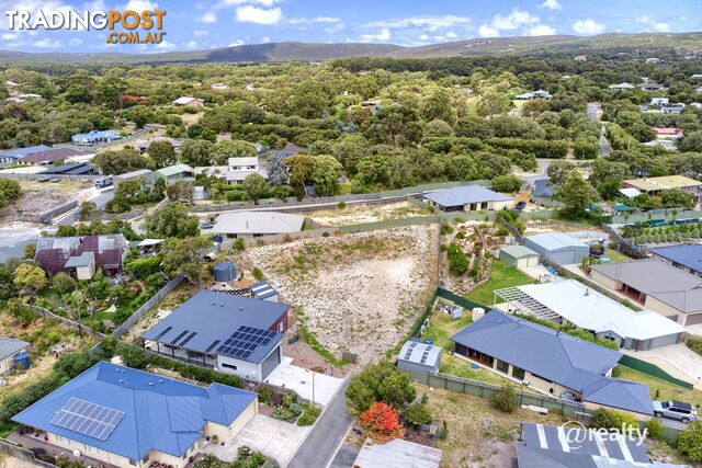 5 Magpie Cove Little Grove WA 6330