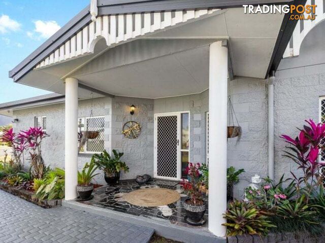 13 Leeuwin Crescent Bentley Park QLD 4869
