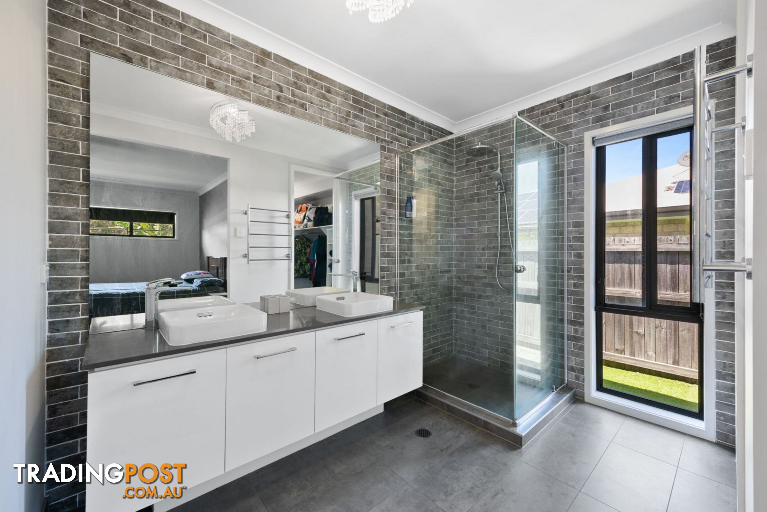 11 Dewdrop Place Ningi QLD 4511