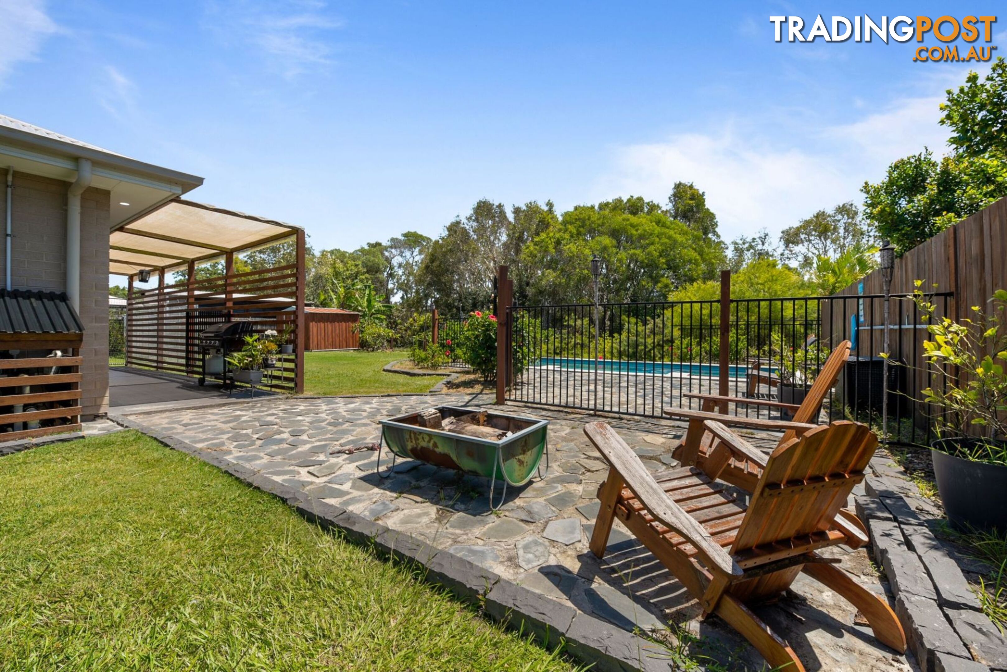 11 Dewdrop Place Ningi QLD 4511