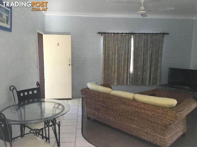 3 10 Sinclair  Street BOWEN QLD 4805