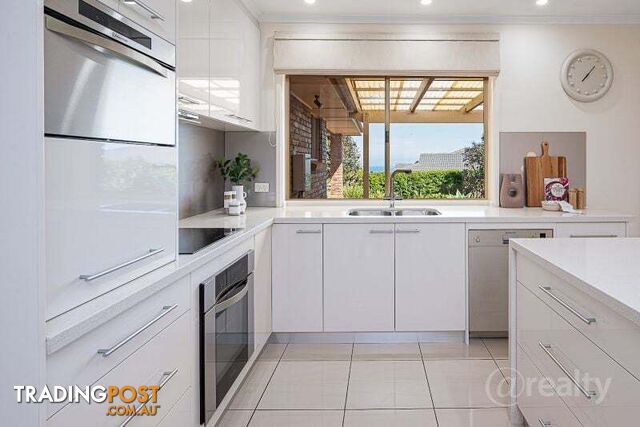 8 Genoa Court Hallett Cove SA 5158