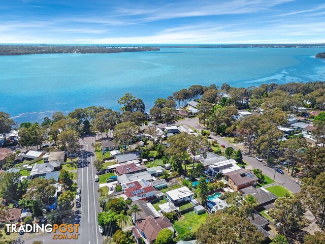 10 Awaba Avenue Charmhaven NSW 2263