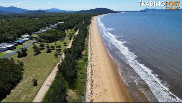 4,8,9,10,11/ 12 Tully Heads Road Tully Heads QLD 4854 - photo 2 of 9