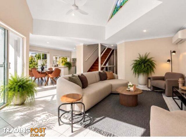 2 13 Tropic Lodge Place Korora NSW 2450