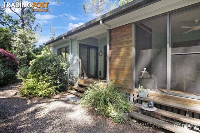 9-17 Cabriolet Crescent Macleay Island QLD 4184 - photo 3 of 35