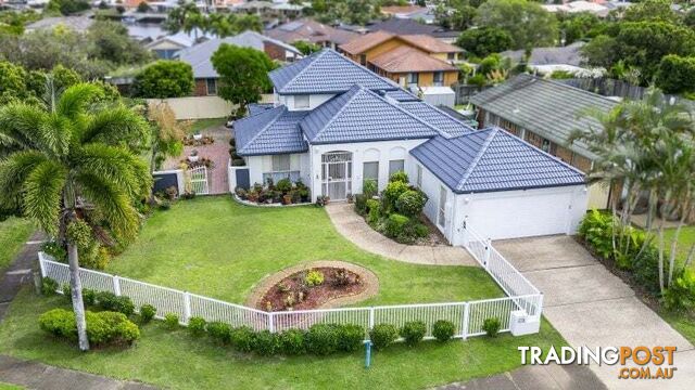 121 Avon Avenue Banksia Beach QLD 4507