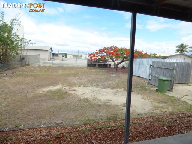 27 Don Street Bowen QLD 4805