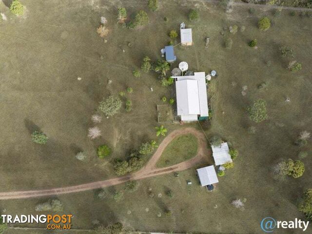 173 Carbeen Crescent Nanango QLD 4615 - photo 2 of 27