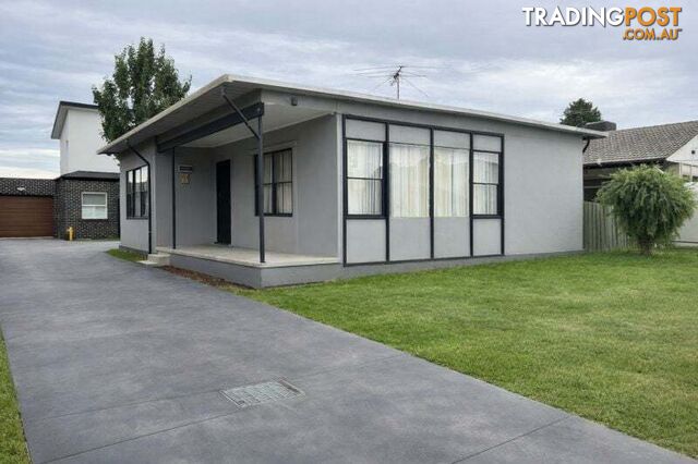 1 34 Blossom Drive Doveton VIC 3177
