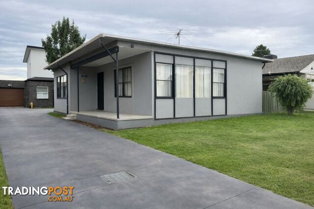 1 34 Blossom Drive Doveton VIC 3177