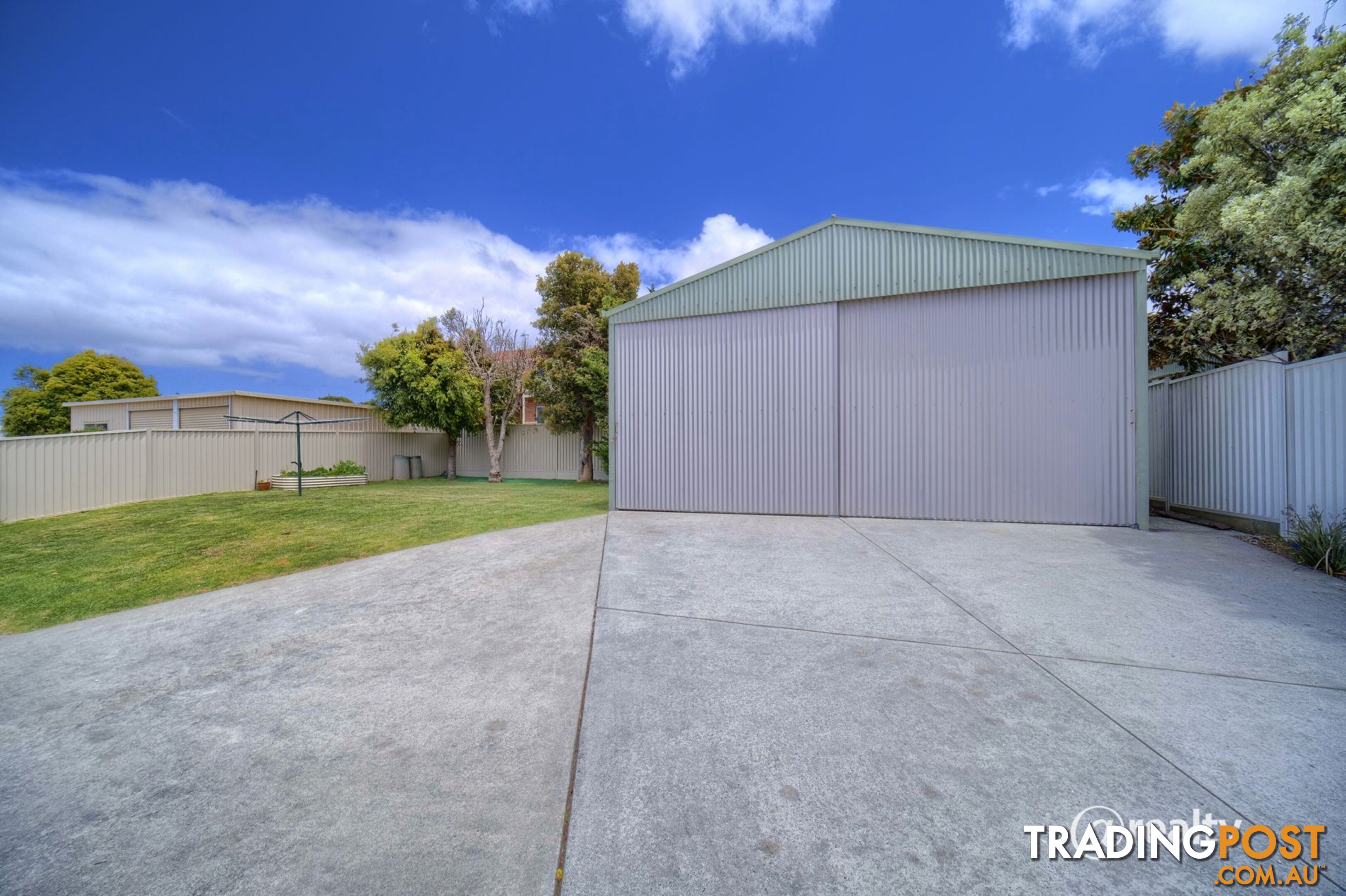 27 Wooderson View Spencer Park WA 6330