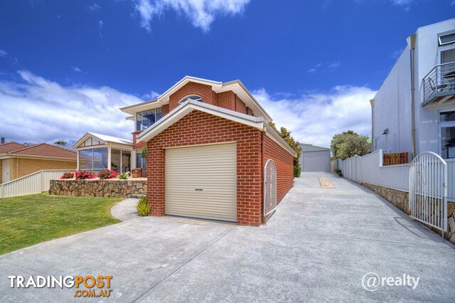 27 Wooderson View Spencer Park WA 6330