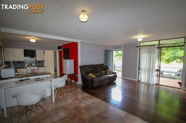 7 Pine Street Boyne Valley QLD 4680