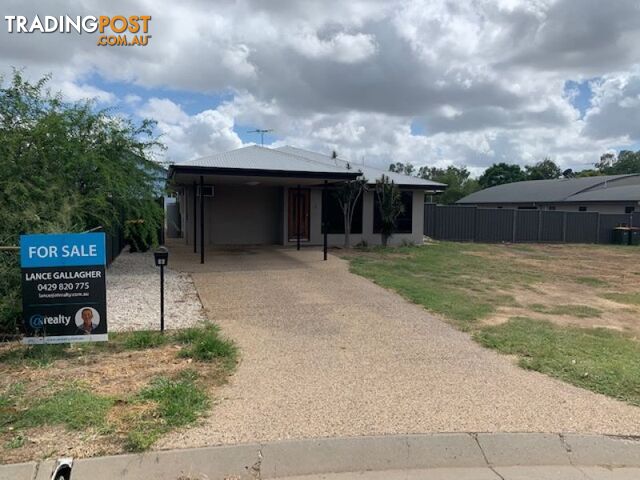 5 Colden Place Emerald QLD 4720