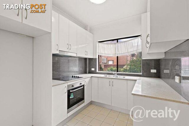 16 65 Marsden Street Parramatta NSW 2150 - photo 3 of 8