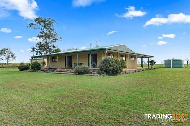 200 Philip Drive Teddington QLD 4650