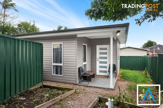 9 & 9a Waminda Avenue Campbelltown NSW 2560 - photo 4 of 12