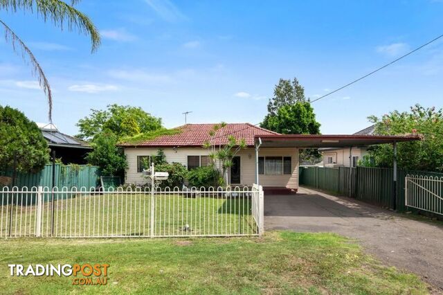 9 & 9a Waminda Avenue Campbelltown NSW 2560