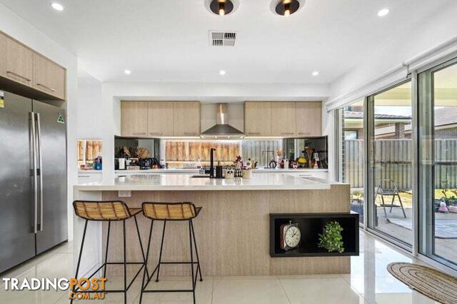 3 Olley Street Claymore NSW 2559 - photo 2 of 14