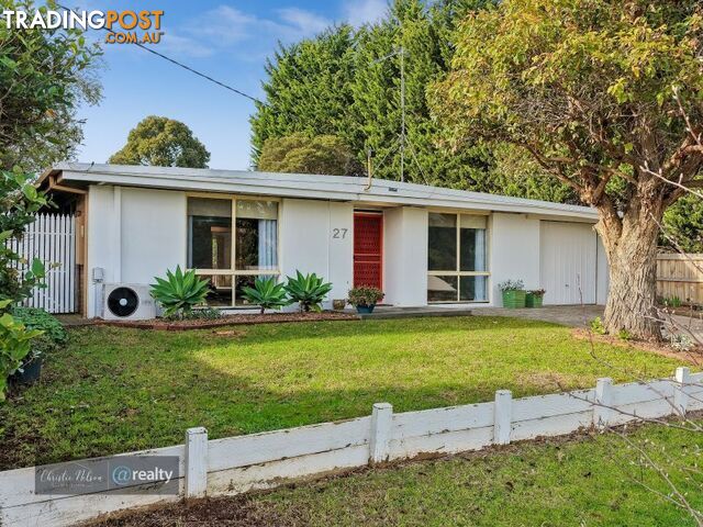 27 Brown Street Leongatha VIC 3953