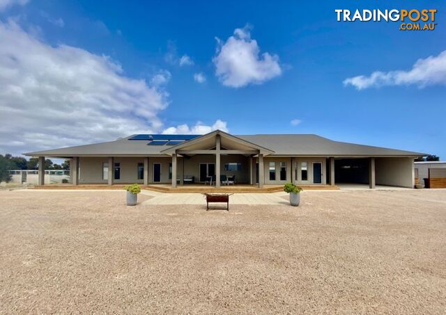170 Woodlawn Road Streaky Bay SA 5680