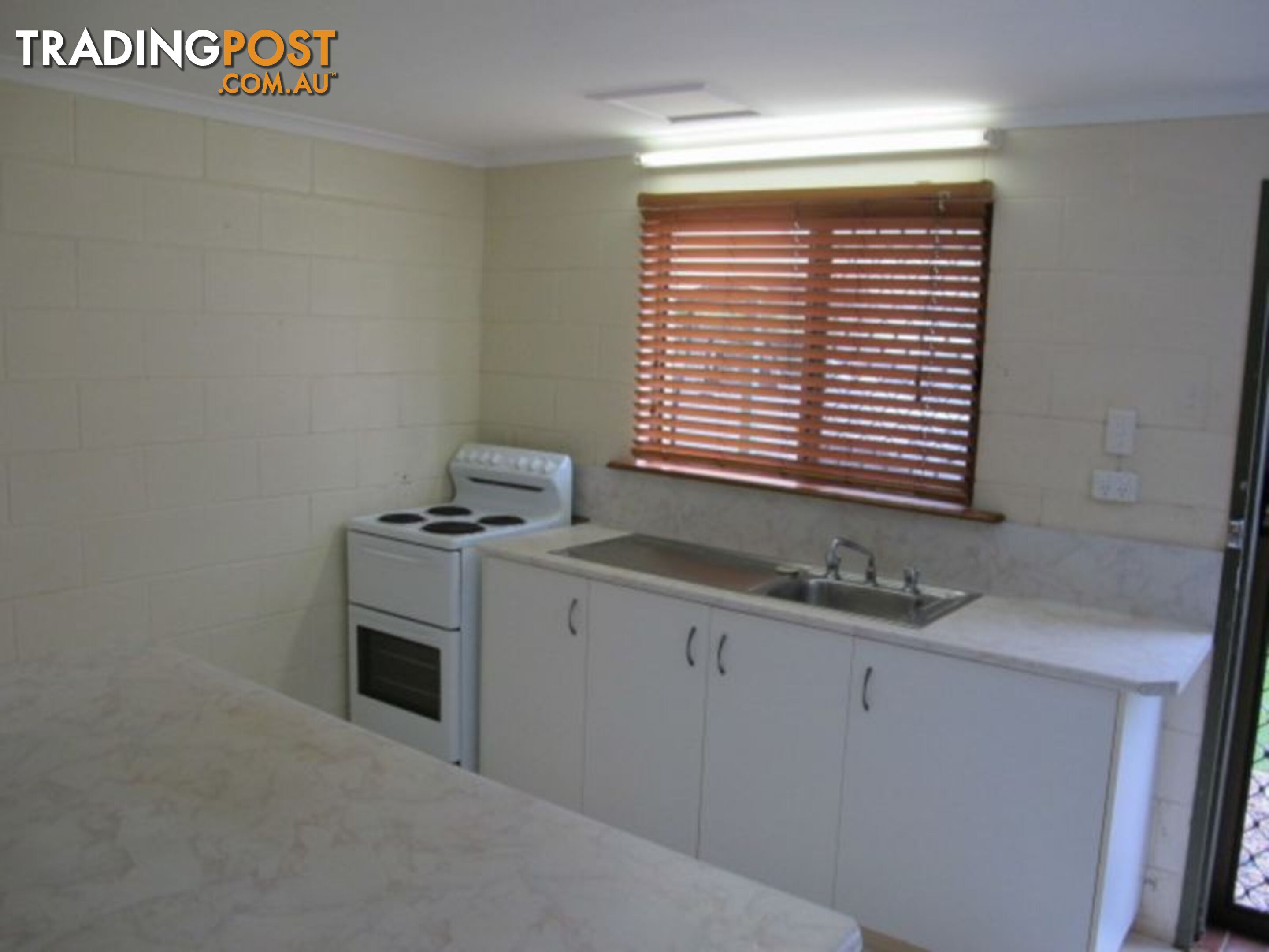 2 2a Powell St Bowen QLD 4805