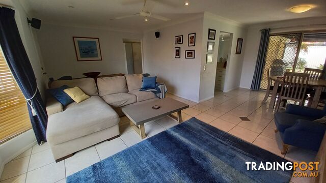 42 Vaucluse Crescent Petrie QLD 4502