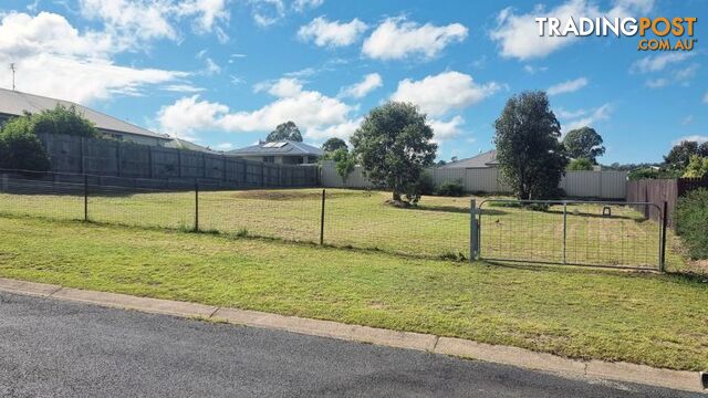 11 Vicky Avenue Crows Nest QLD 4355