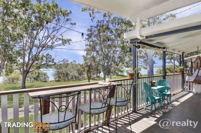 78 The Esplanade Karragarra Island QLD 4184 - photo 5 of 30