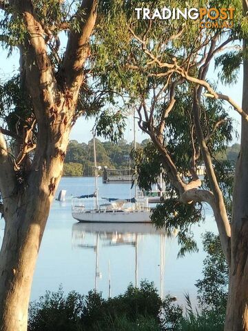 78 The Esplanade Karragarra Island QLD 4184 - photo 2 of 30