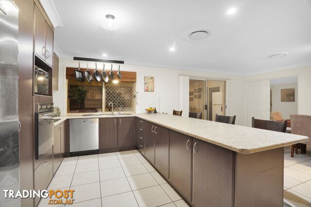 4 Stone Brook Court Cashmere QLD 4500