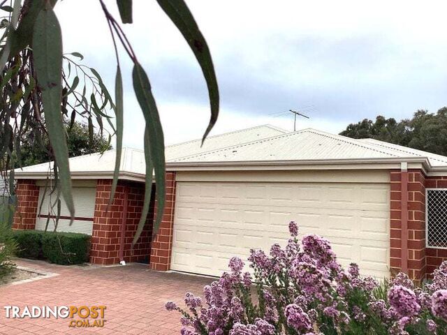 18 North Crescent Byford WA 6122