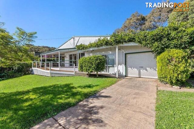 37 Dorothy Drive Narooma NSW 2546 - photo 3 of 23