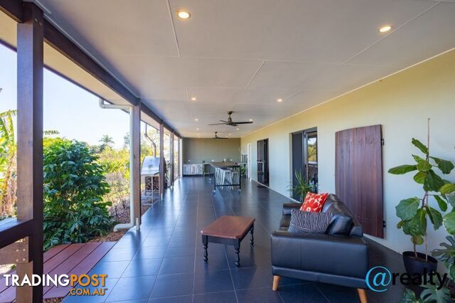 5 Vernor Place Kingaroy QLD 4610 - photo 4 of 35