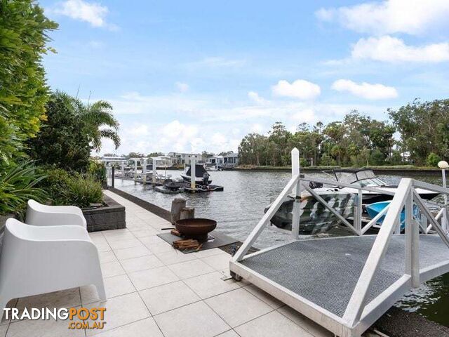 31 Aquila Circuit Banksia Beach QLD 4507 - photo 2 of 35
