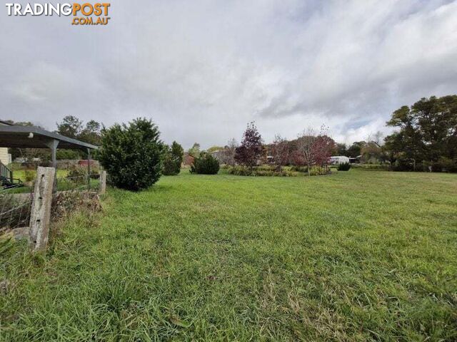 9 Eames Street Crows Nest QLD 4355