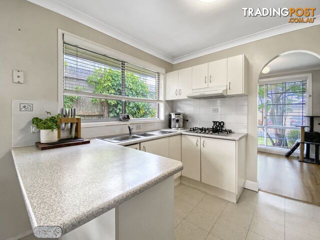 40 Saint Lawrence Avenue Blue Haven NSW 2262