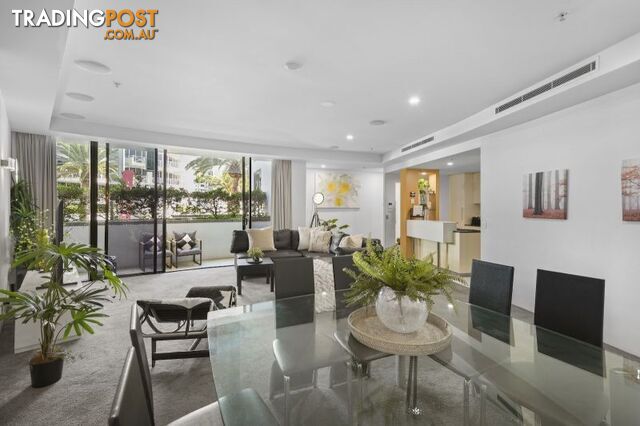 202 19 Albert Avenue Broadbeach QLD 4218