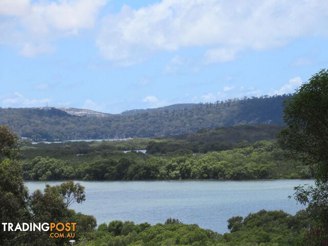 9 OPAL CRT. Russell Island QLD 4184