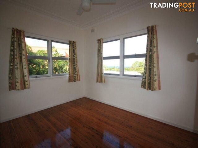 28 Oyster Point Road Banora Point NSW 2486