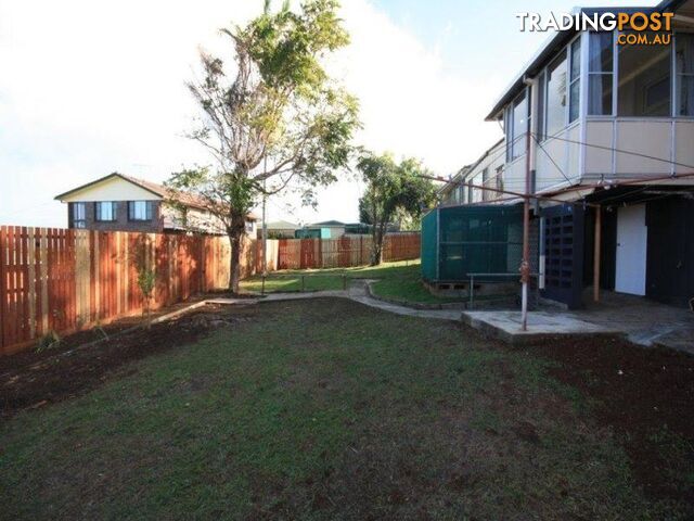 28 Oyster Point Road Banora Point NSW 2486