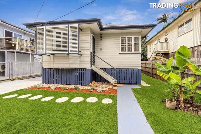 16 Agnew Street Sandgate QLD 4017