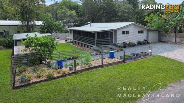 3 Sentosa Terrace Macleay Island QLD 4184