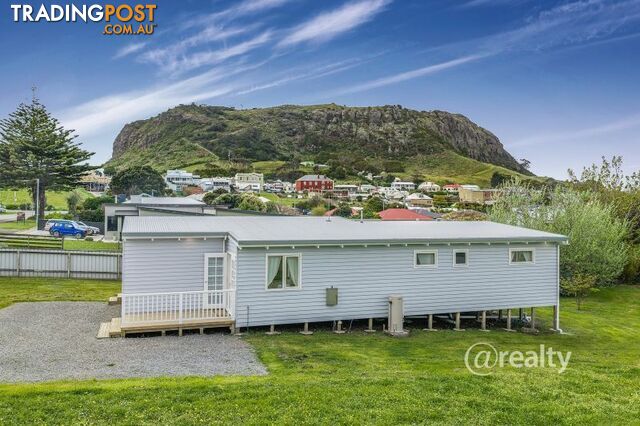 16 Main Road Stanley TAS 7331
