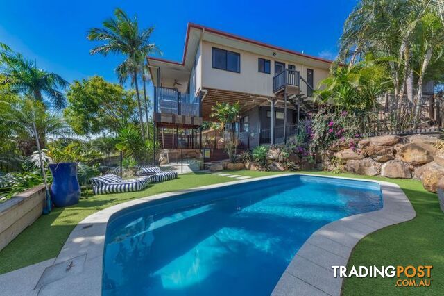 48 Country Road Cannonvale QLD 4802