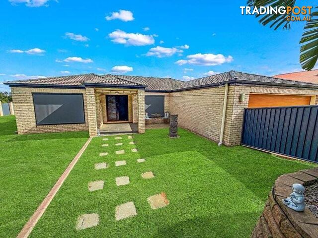 15 Hillview Parade Kingaroy QLD 4610 - photo 2 of 29