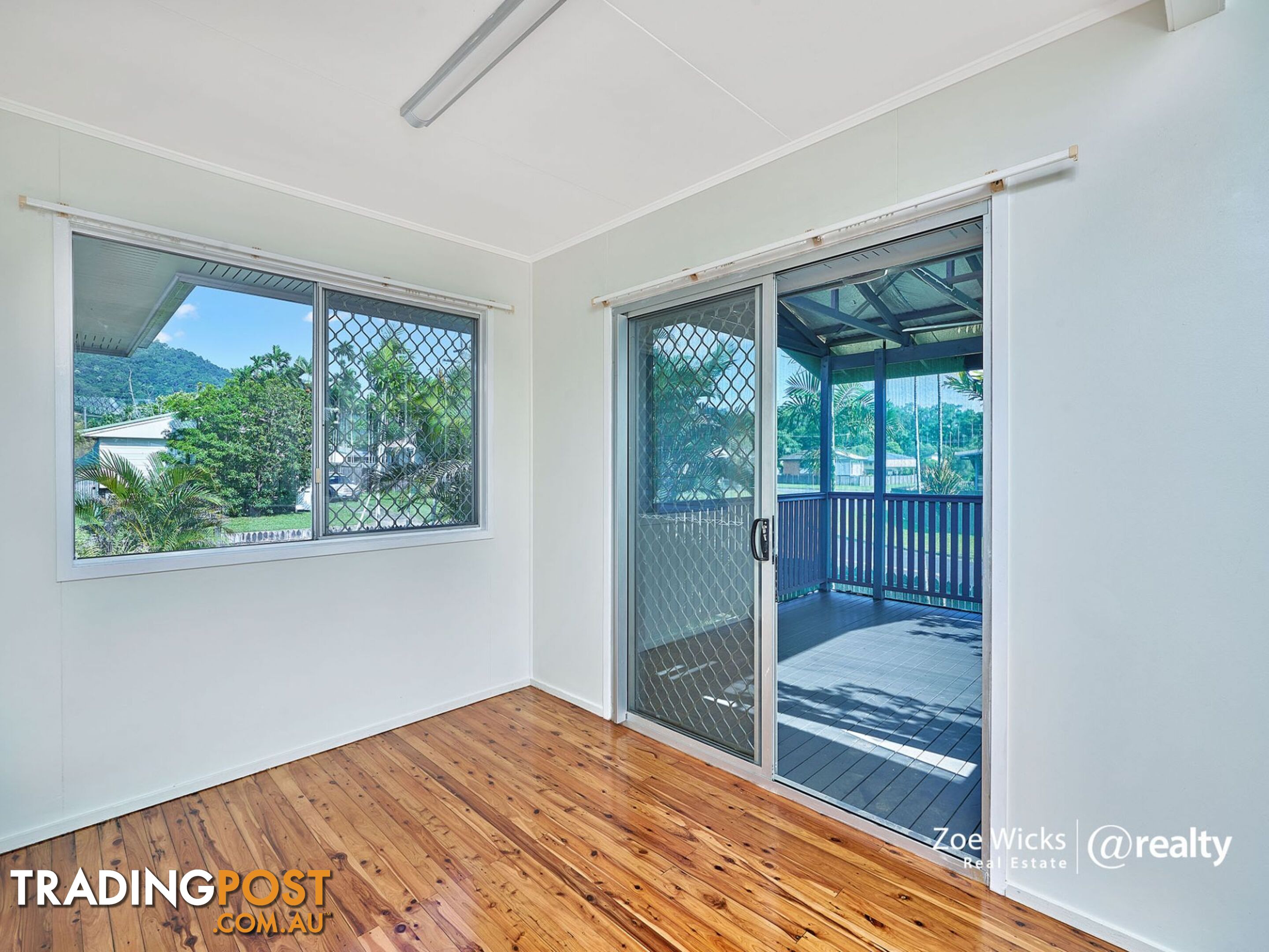 16 Enmore Street Manoora QLD 4870