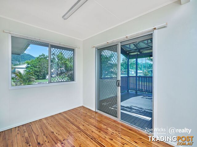 16 Enmore Street Manoora QLD 4870