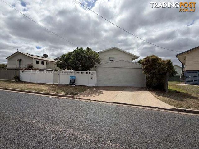 22 Roseanne Road Emerald QLD 4720